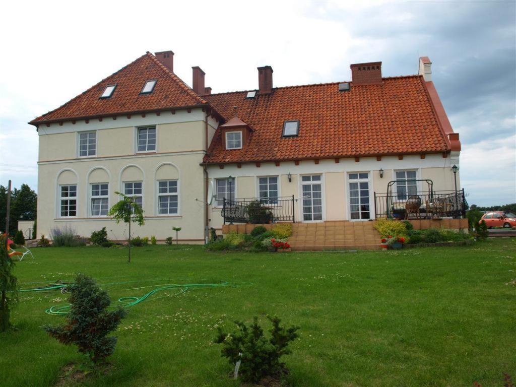 Gosciniec Rycerski Bed & Breakfast Paprotki Bagian luar foto